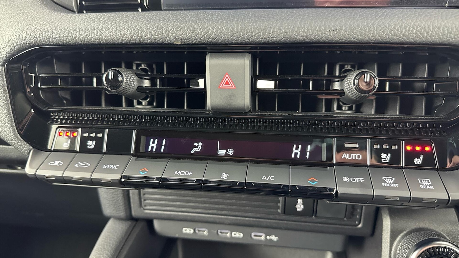 Used Toyota Land Cruiser 2026 for sale - 77926047: Photo 16