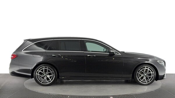 Used Mercedes-Benz E-Class 2023 for sale - 76005718: Photo 32