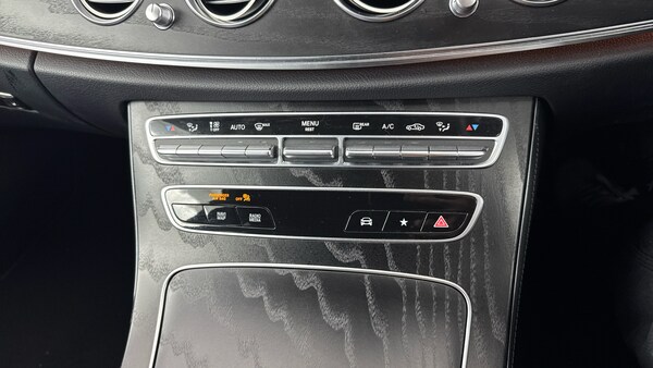 Used Mercedes-Benz E-Class 2023 for sale - 76005718: Photo 53