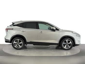 Used Nissan Qashqai 2021 for sale - 76126575: Photo 3