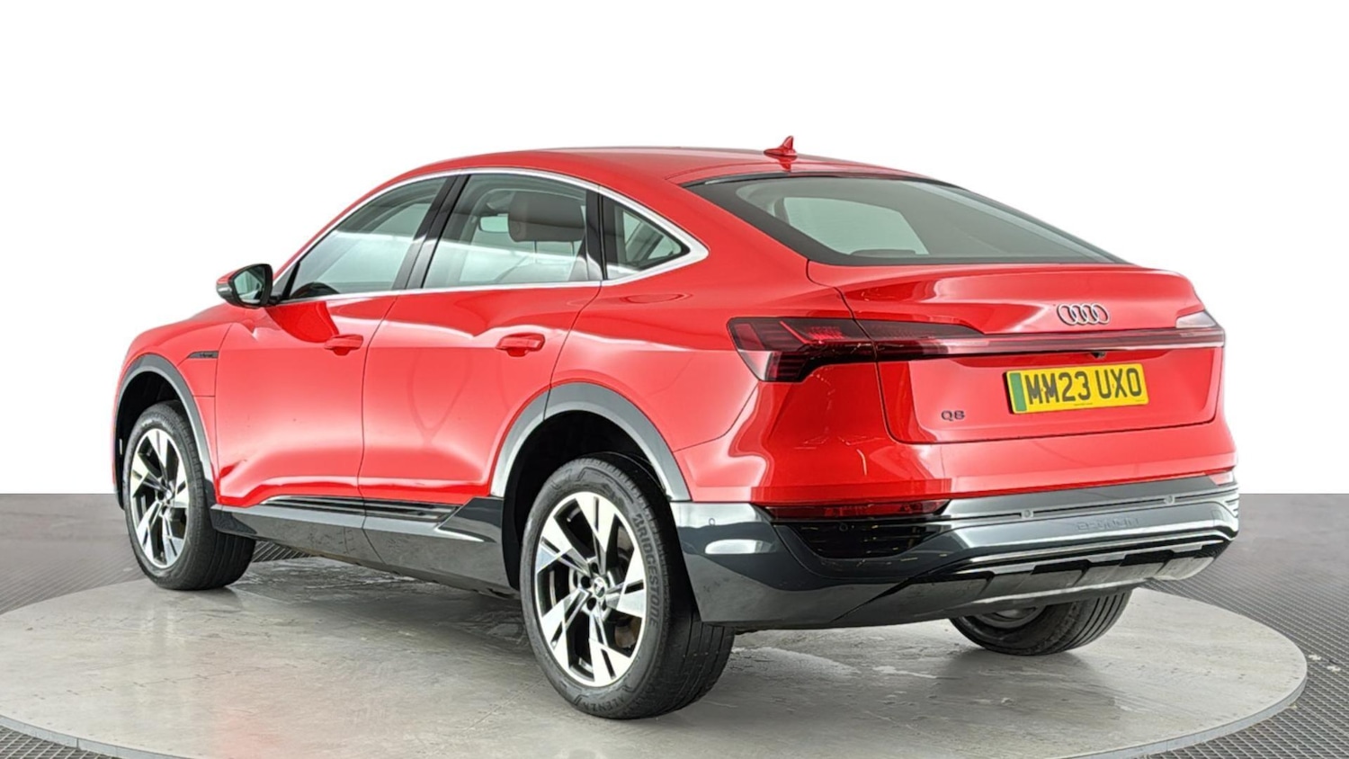 Used Audi Q8 e-tron 2023 for sale - 77330480: Photo 6