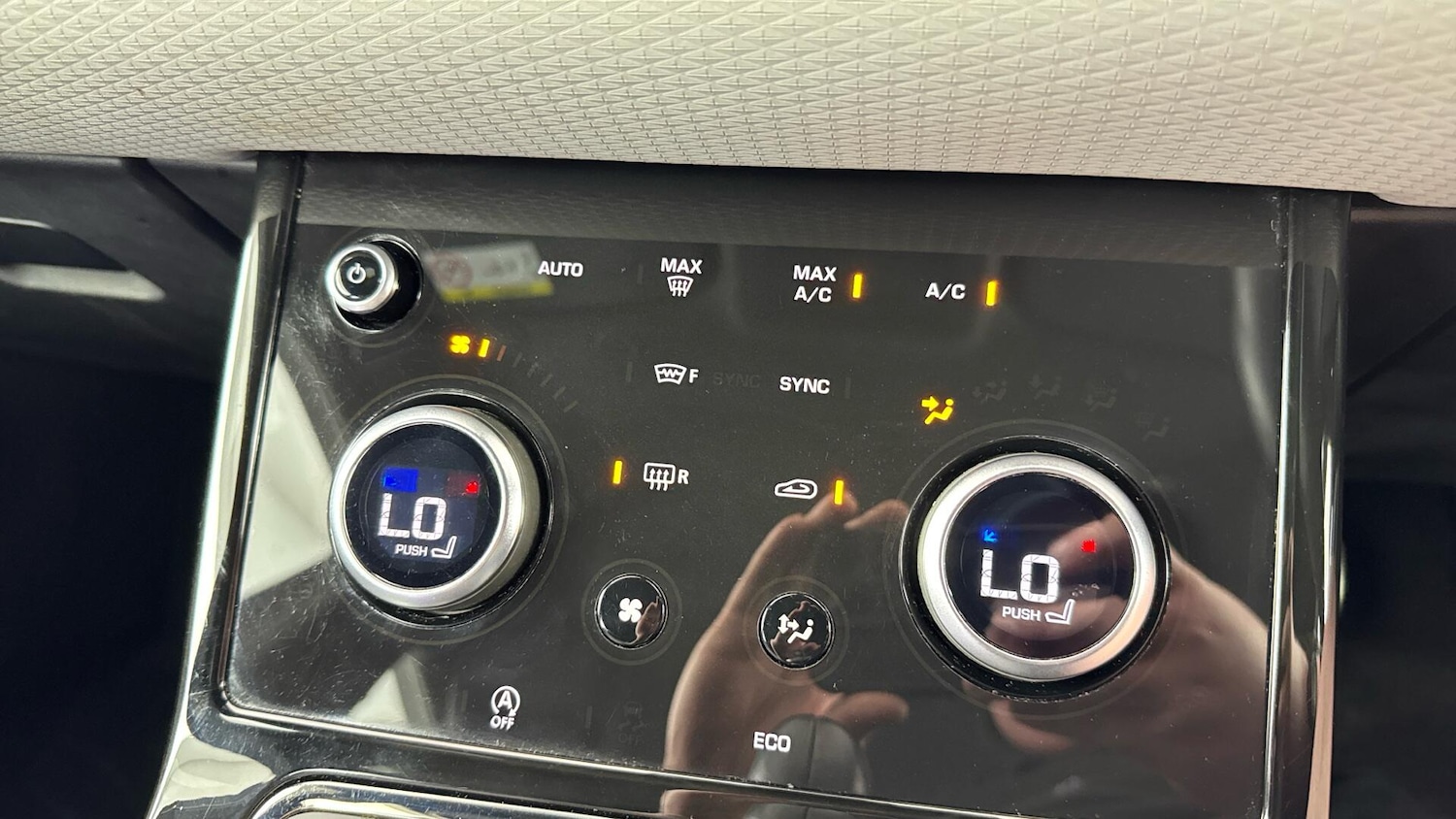 Used Land Rover Range Rover Evoque 2022 for sale - 77624881: Photo 19