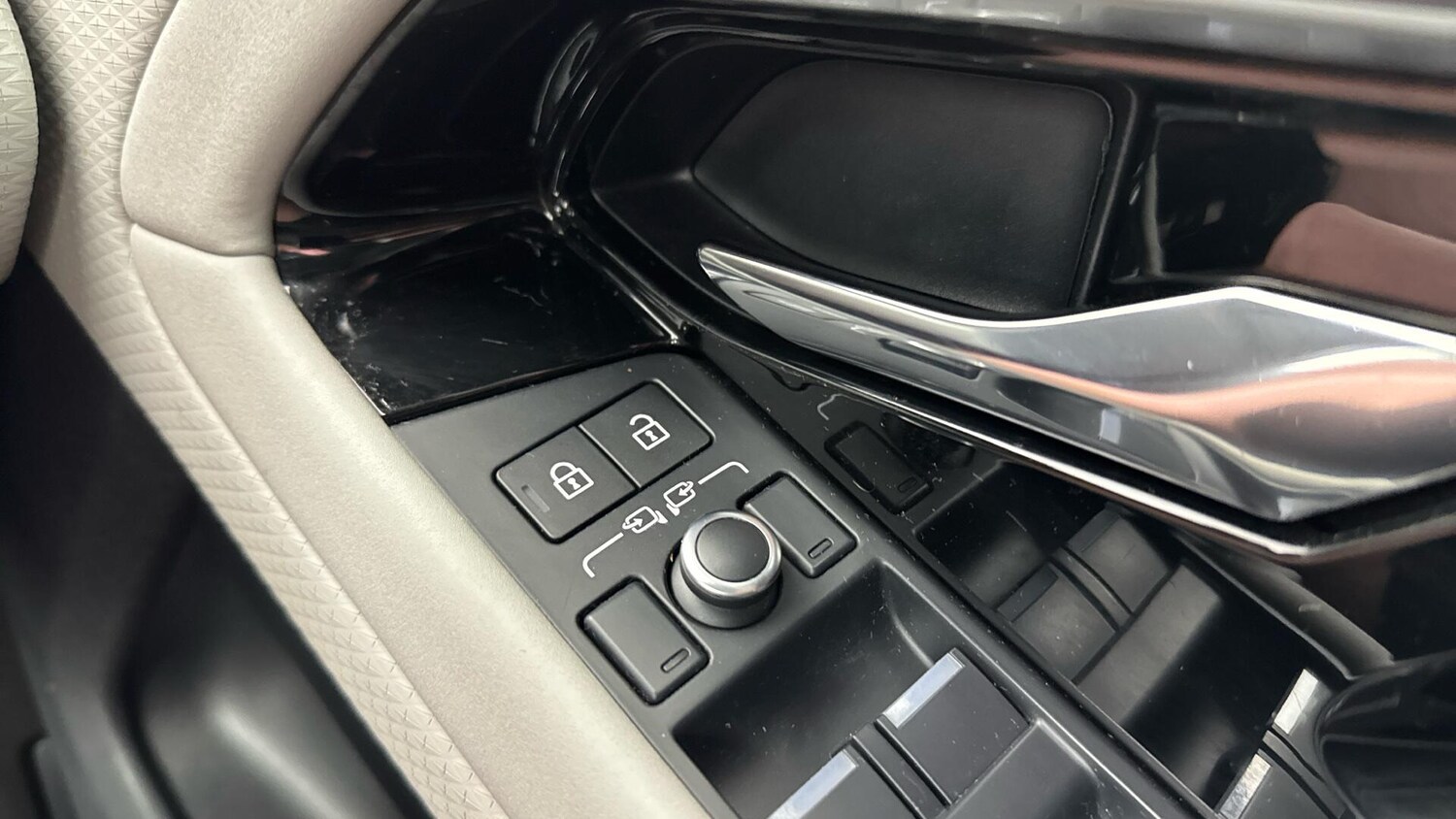 Used Land Rover Range Rover Evoque 2022 for sale - 77624881: Photo 29