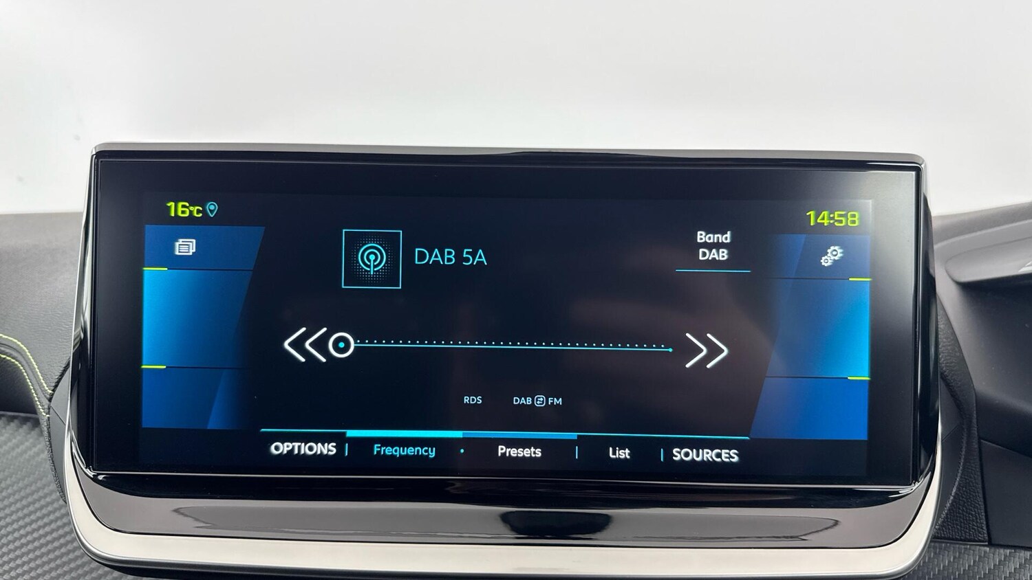 Used Peugeot E-208 2023 for sale - 77496776: Photo 25