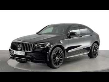 2019 - Glc 300 D 4Matic Amg Line Premium 4-Door