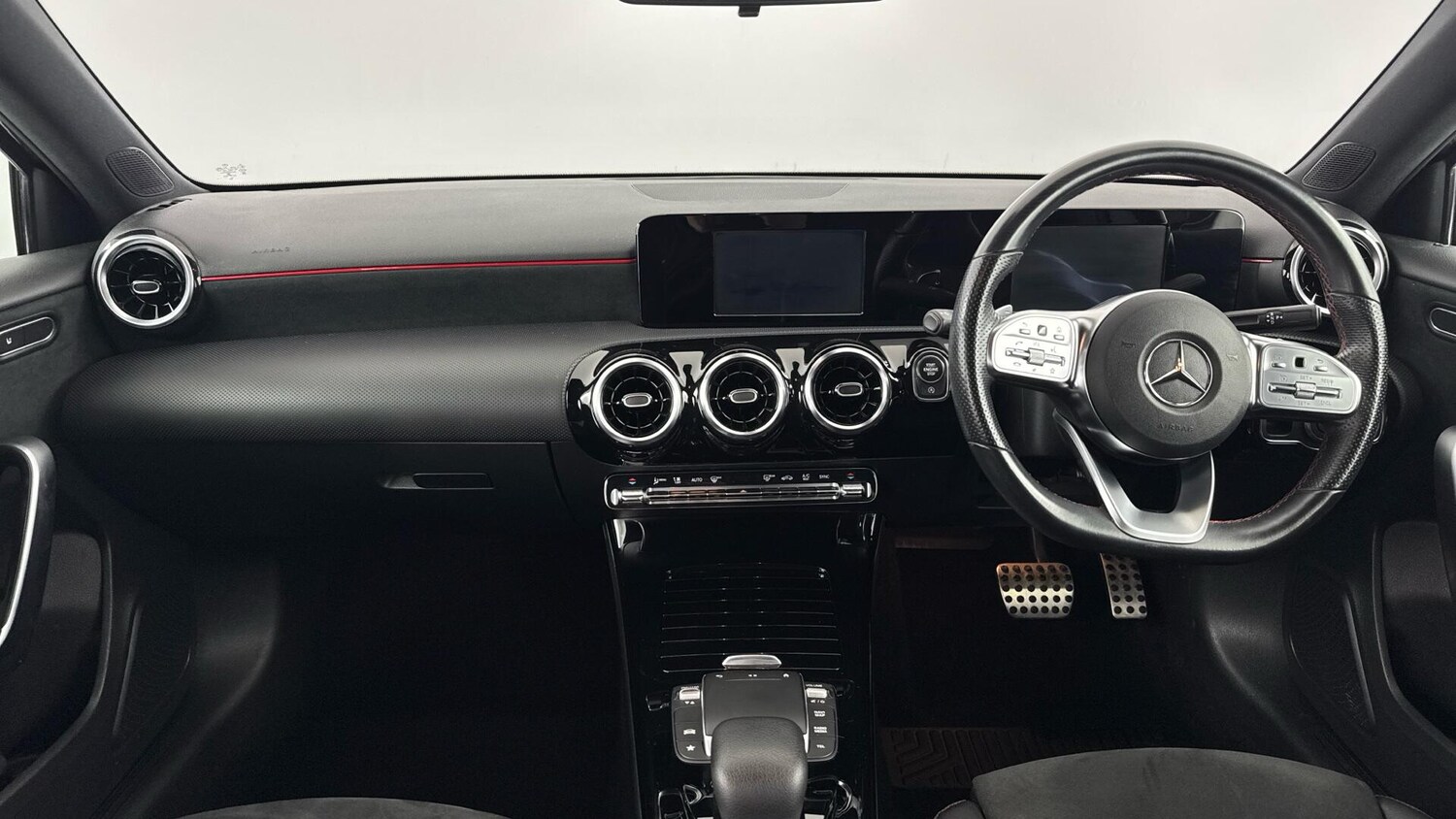 Used Mercedes-Benz A-Class for sale - 77958321: Photo 11