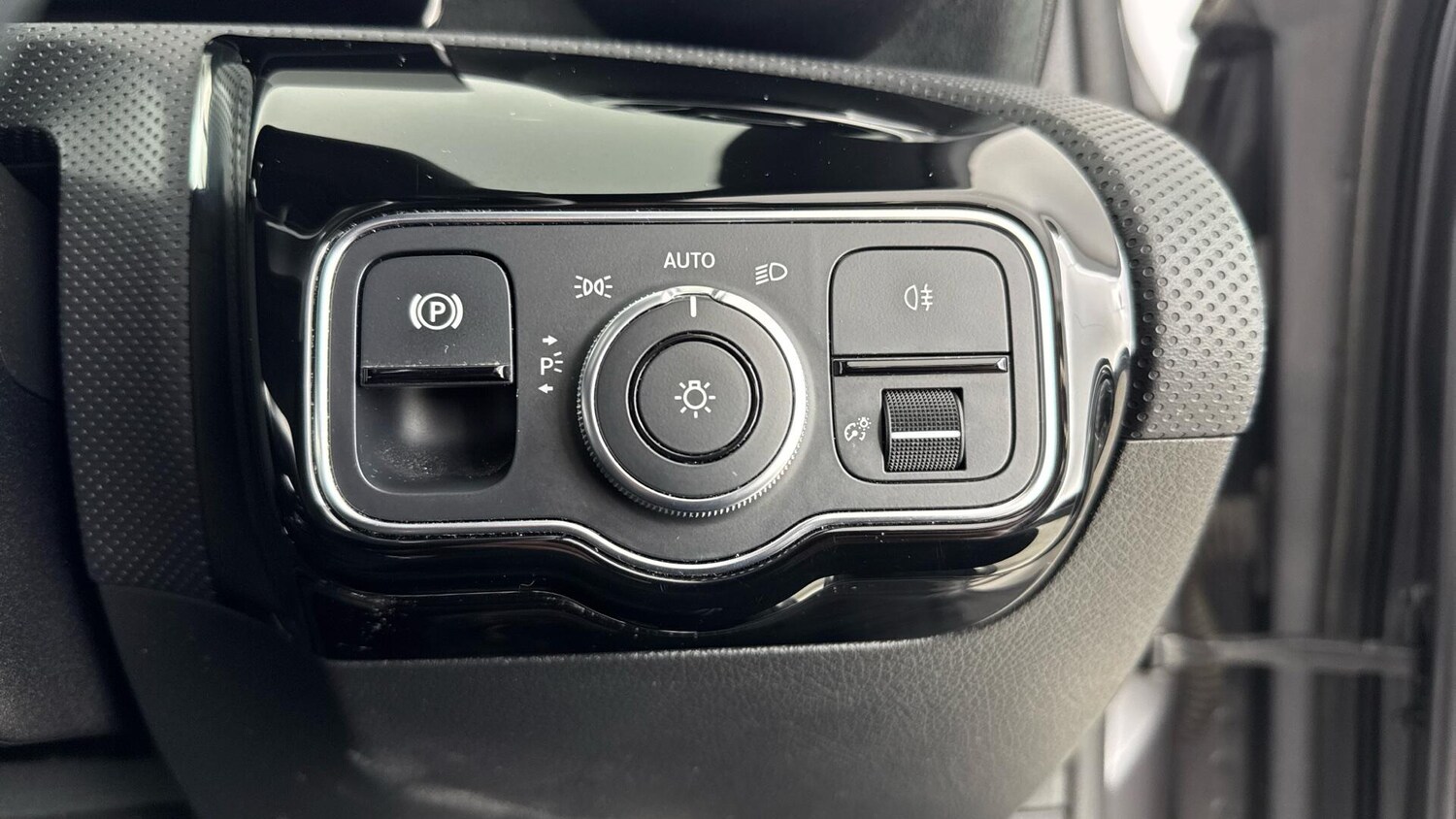 Used Mercedes-Benz A-Class for sale - 77958321: Photo 20