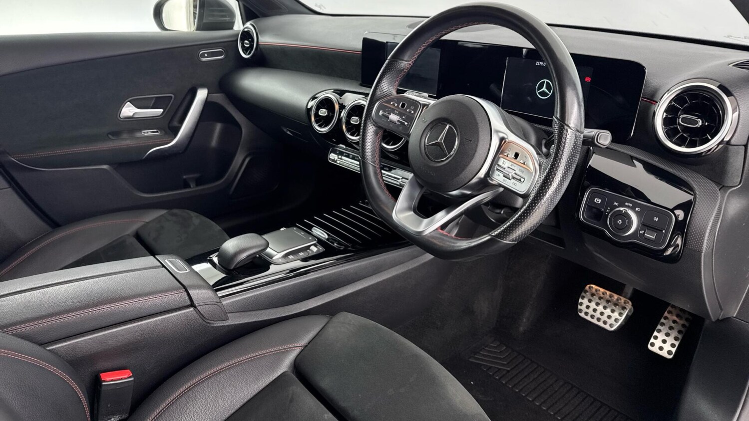 Used Mercedes-Benz A-Class for sale - 77958321: Photo 9