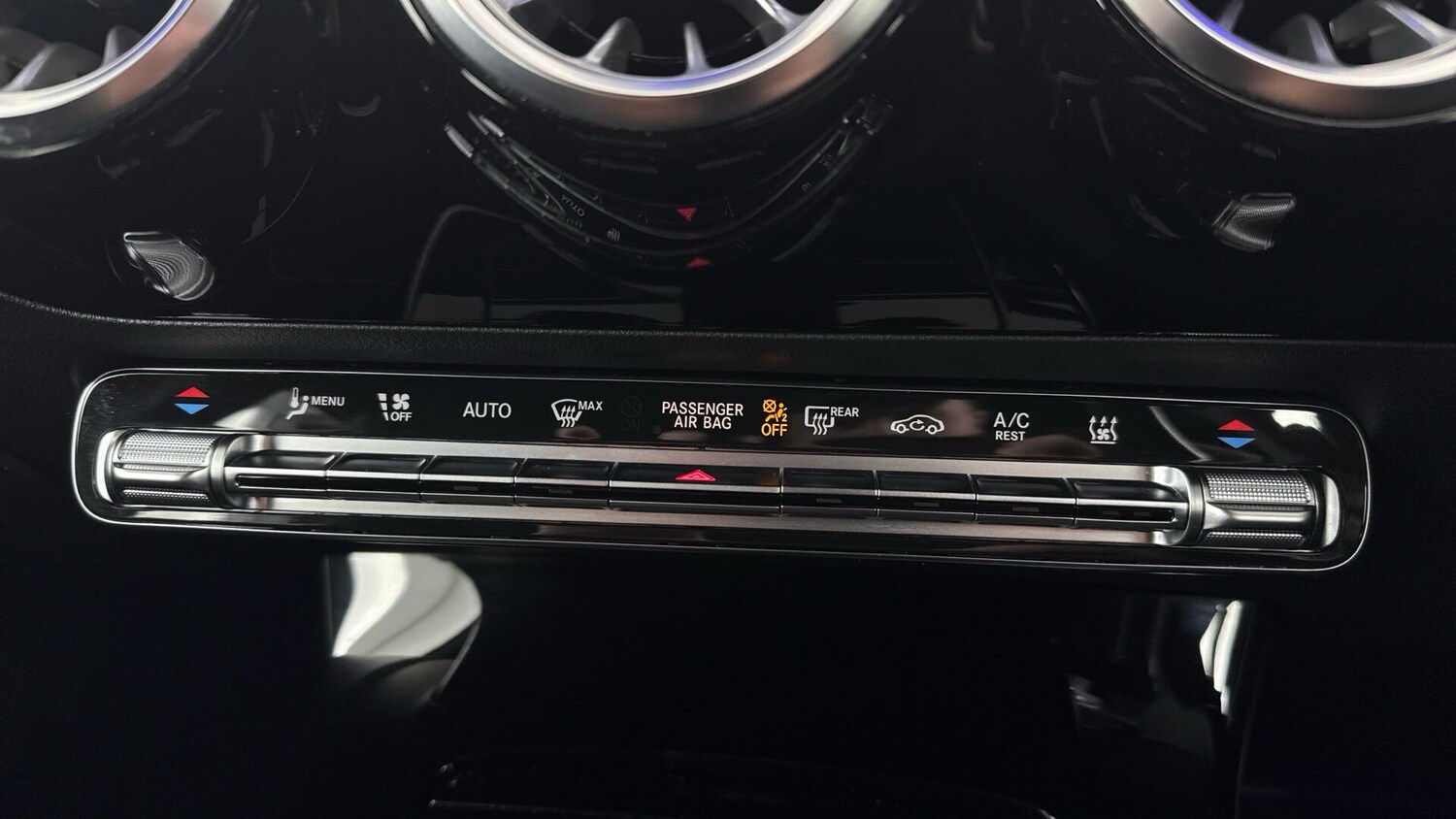 Used Mercedes-Benz A-Class 2021 for sale - 77924808: Photo 20