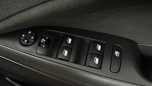Used Vauxhall Crossland 2022 for sale - 75133250: Photo 58