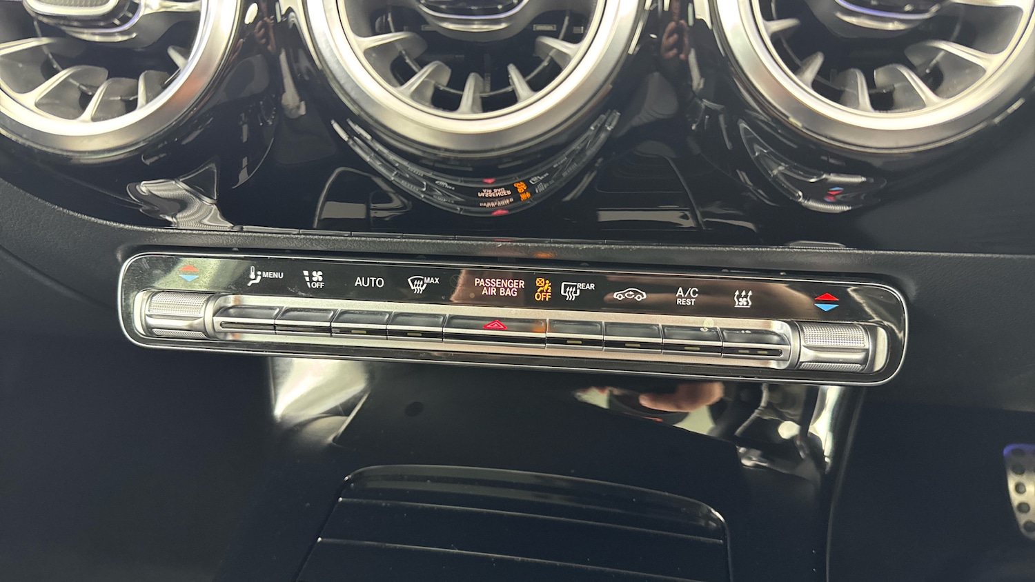 Used Mercedes-Benz CLA 2022 for sale - 76010874: Photo 20