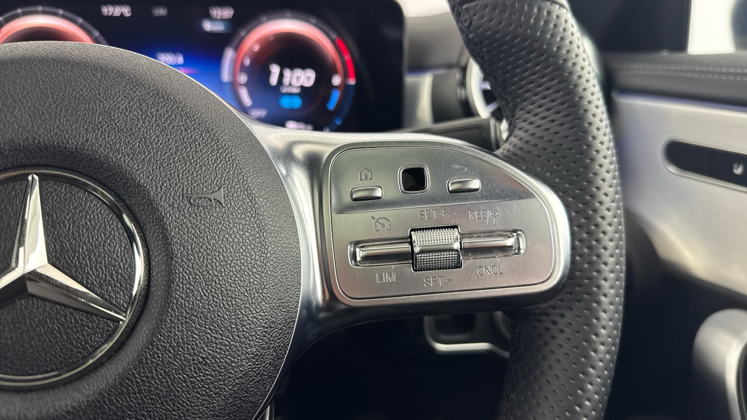 Used Mercedes-Benz CLA 2022 for sale - 76010874: Photo 23