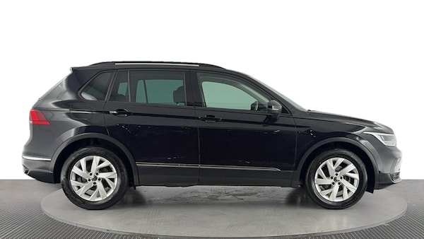Used Volkswagen Tiguan 2022 for sale - 76040328: Photo 32