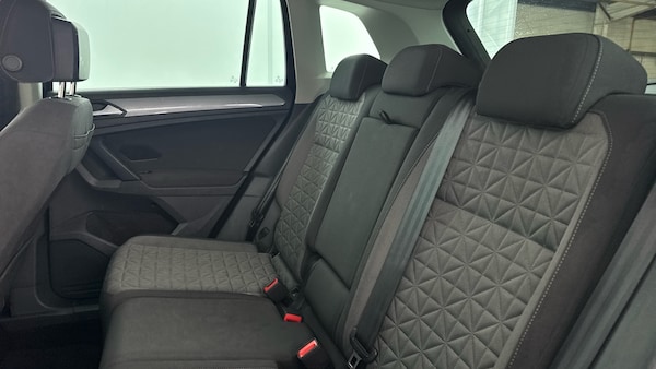 Used Volkswagen Tiguan 2022 for sale - 76040328: Photo 49