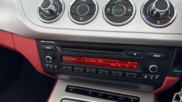 Used BMW Z4 2014 for sale - 76159728: Photo 60
