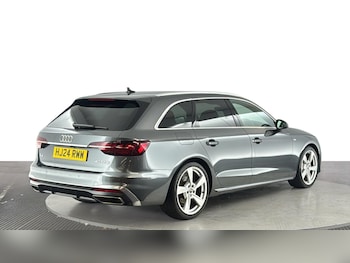 Used Audi A4 Avant 2024 for sale - 79337526: Photo