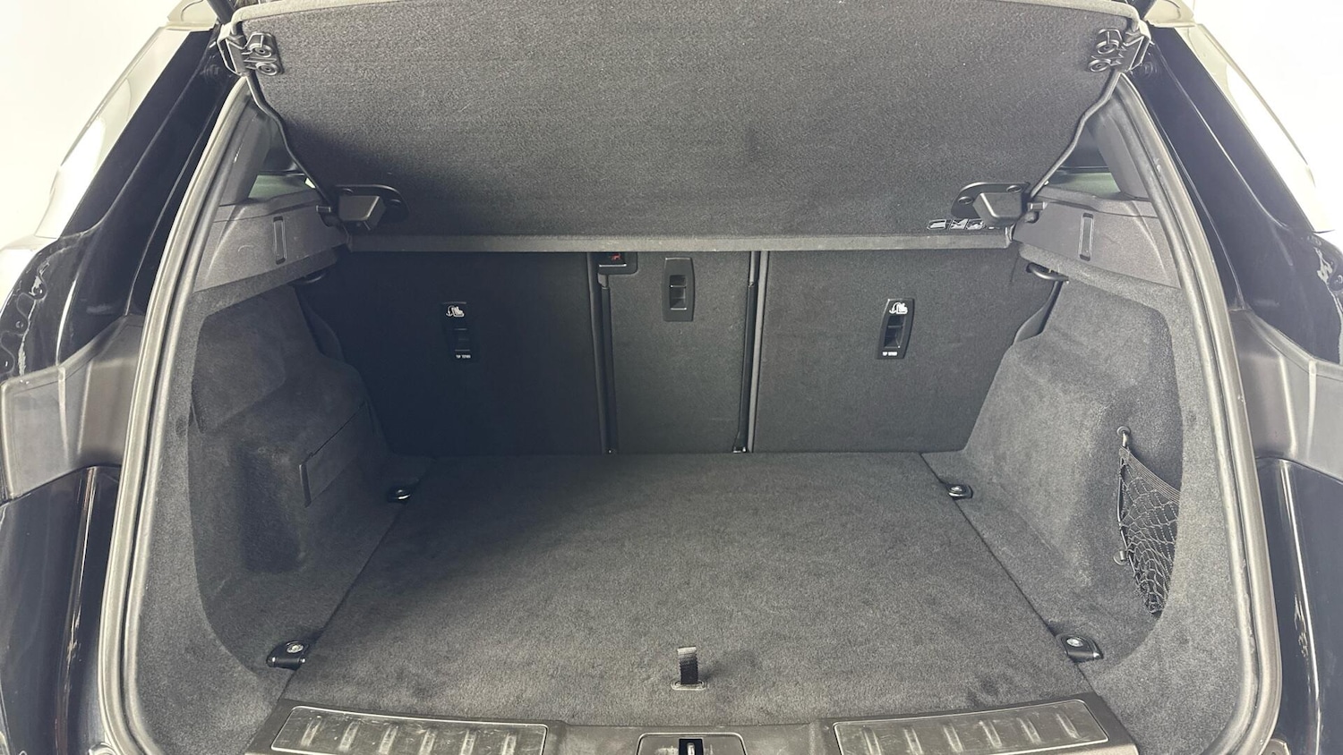 Used Land Rover Range Rover Evoque 2022 for sale - 78157813: Photo 15