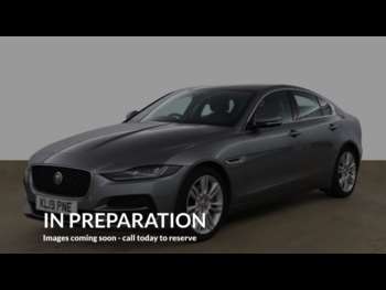 Used Jaguar XE 2019 for sale - 75133491: Photo
