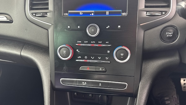 Used Renault Megane 2020 for sale - 76129164: Photo 53