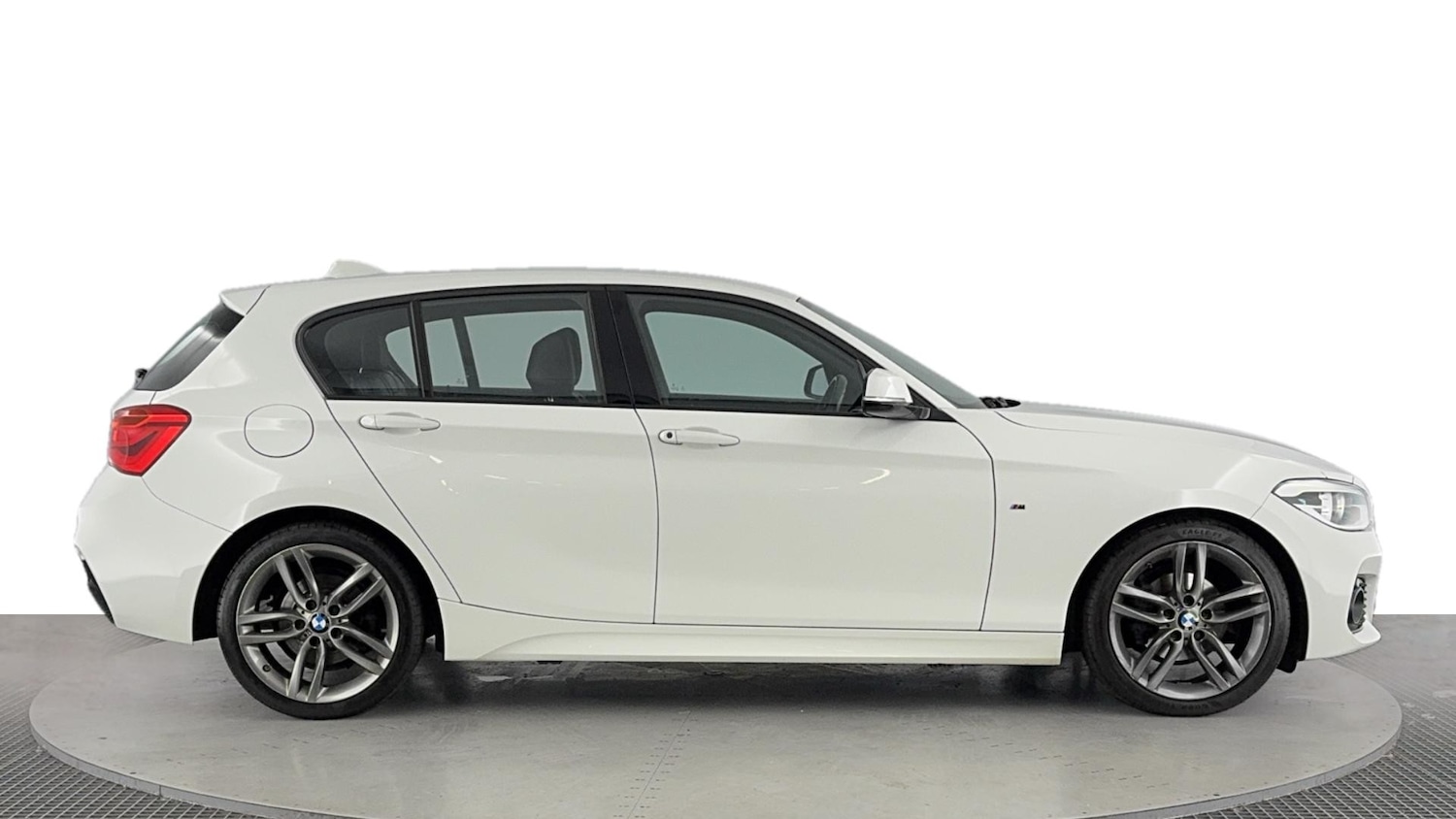 Used BMW 1 Series 2019 for sale - 76102654: Photo 32