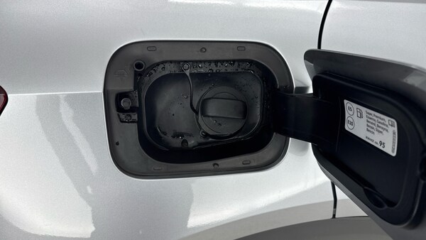 Used Volkswagen T-Roc 2024 for sale - 76040346: Photo 25