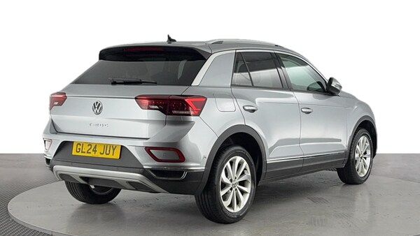 Used Volkswagen T-Roc 2024 for sale - 76040346: Photo 33