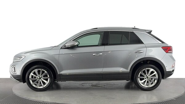 Used Volkswagen T-Roc 2024 for sale - 76040346: Photo 42