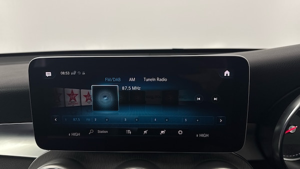 Used Mercedes-Benz GLC 2019 for sale - 76082095: Photo 12