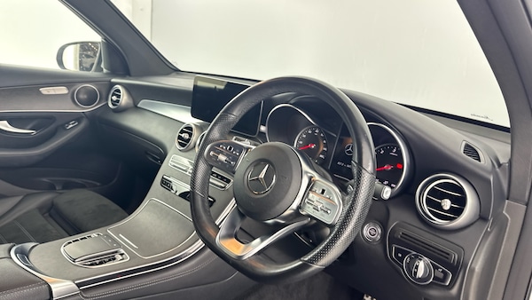 Used Mercedes-Benz GLC 2019 for sale - 76082095: Photo 44