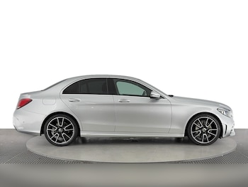 Used Mercedes-Benz C-Class 2020 for sale - 75303700: Photo
