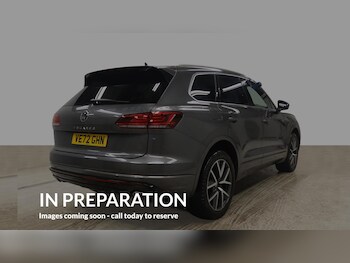 Used Volkswagen Touareg 2023 for sale - 77808875: Photo