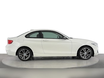 Used BMW 2 Series 2018 for sale - 75762014: Photo
