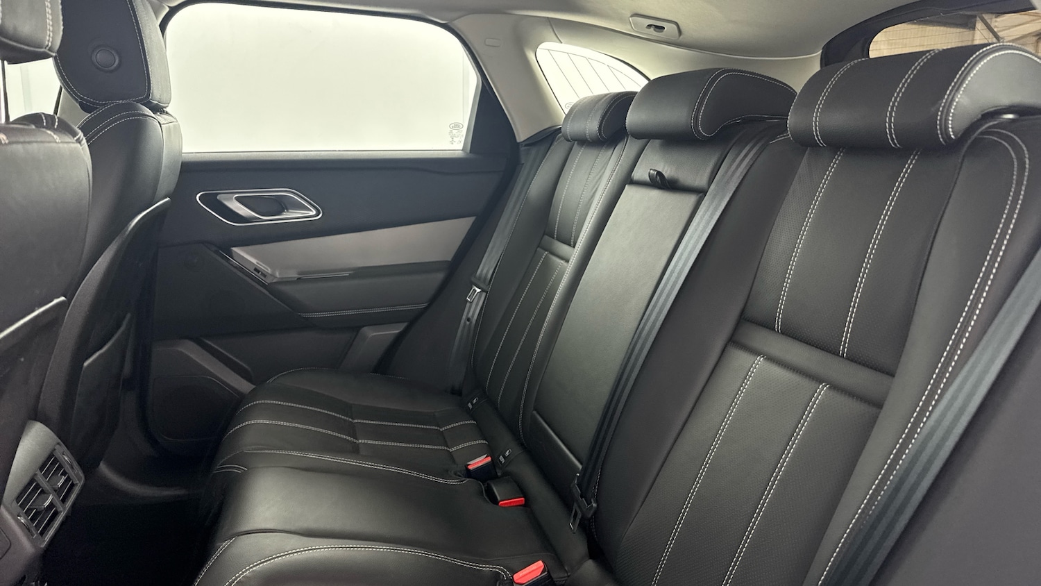 Used Land Rover Range Rover Velar 2021 for sale - 76114143: Photo 14
