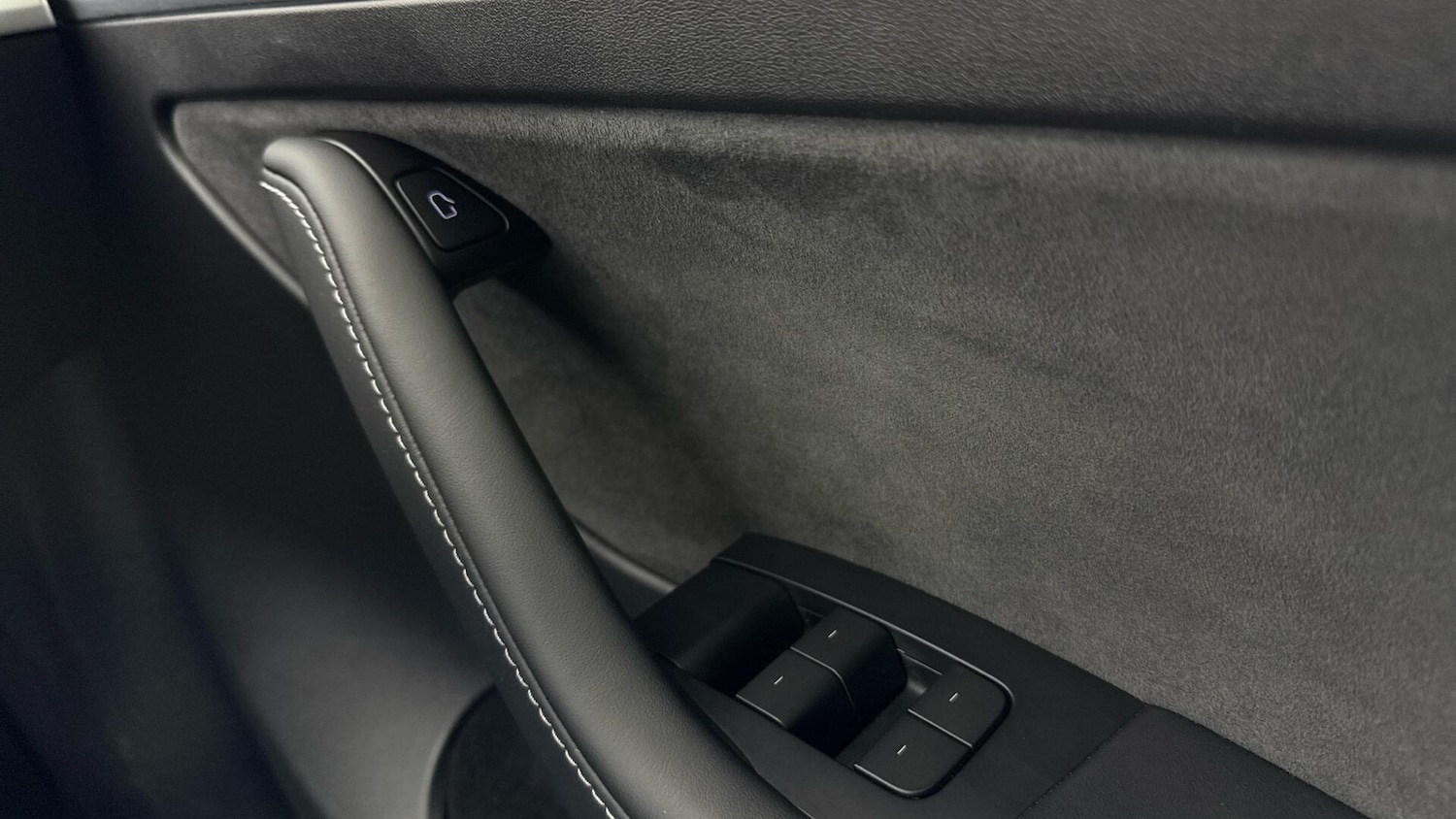 Used Tesla Model Y 2023 for sale - 77411597: Photo 17