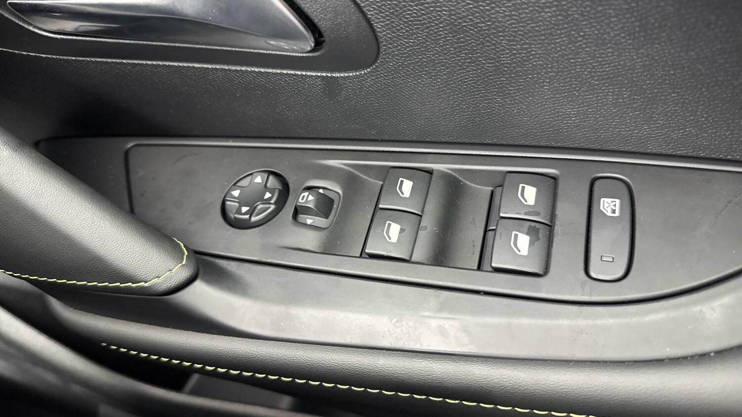 Used Peugeot 208 2025 for sale - 78100276: Photo 24