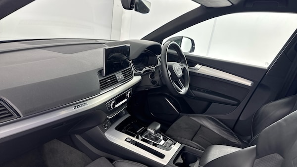 Used Audi Q5 2023 for sale - 76232912: Photo 9