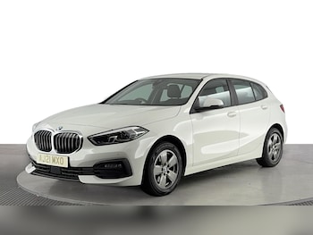 2021 - 118i [136] SE 5dr
