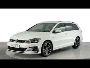 Used Volkswagen Golf 2018 for sale - 75213234: Photo