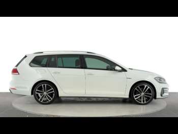 Used Volkswagen Golf 2018 for sale - 75213234: Photo