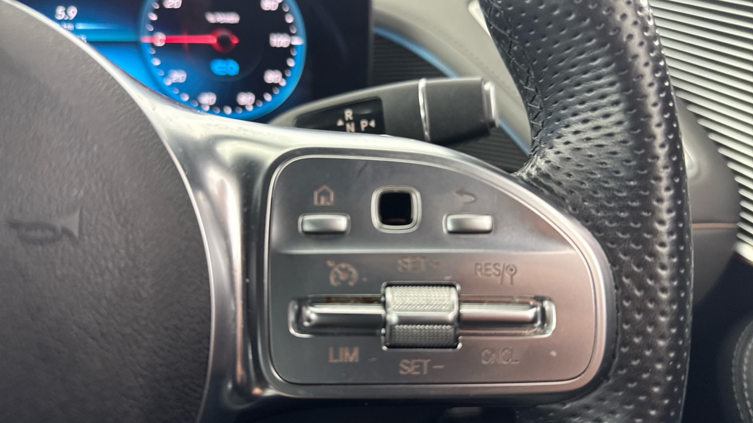 Used Mercedes-Benz EQC 2022 for sale - 76065798: Photo 57