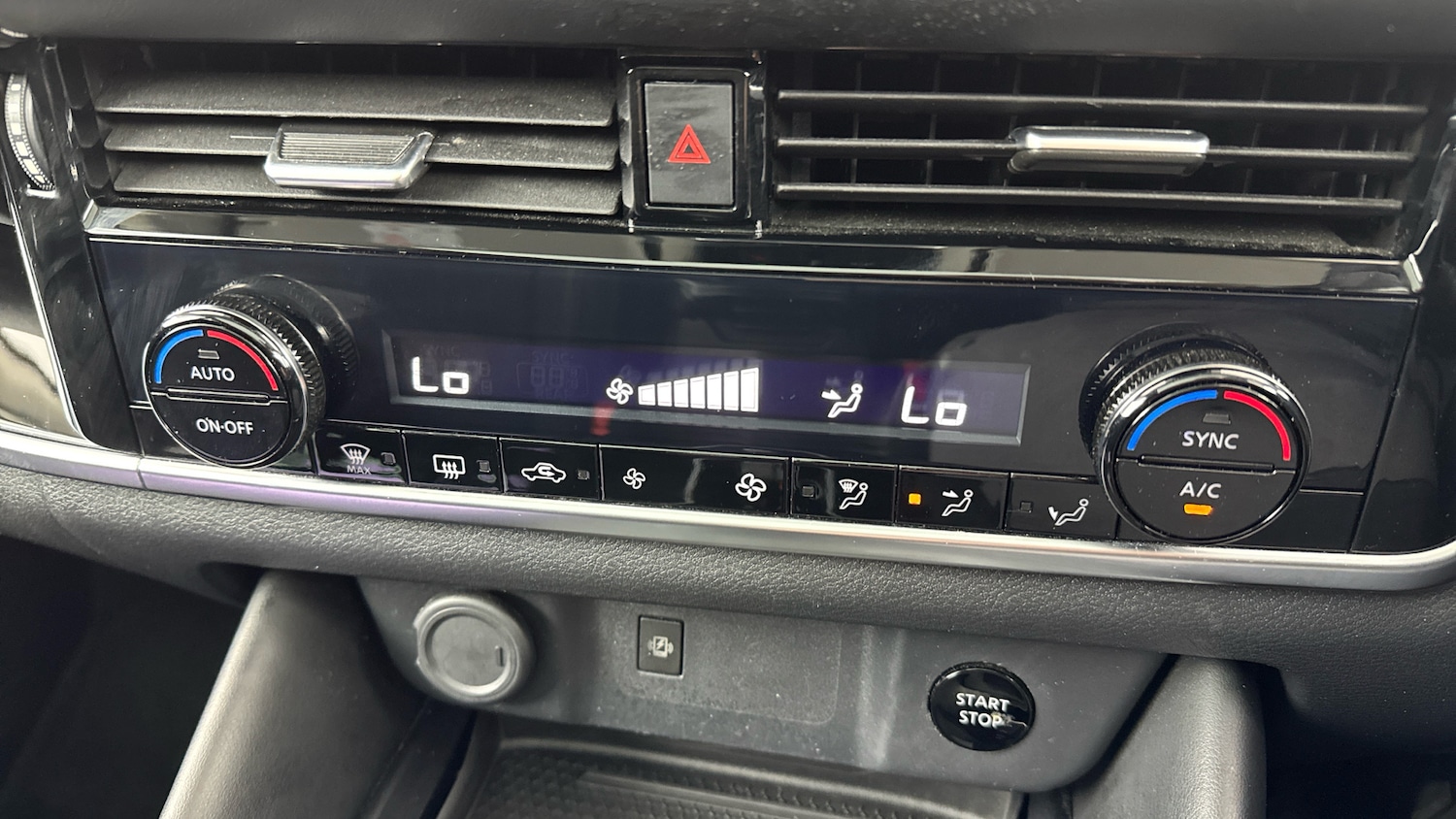 Used Nissan Qashqai 2023 for sale - 76030050: Photo 19