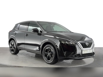 Used Nissan Qashqai 2023 for sale - 76030050: Photo 2