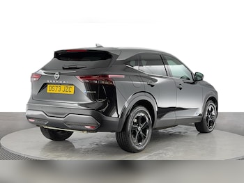 Used Nissan Qashqai 2023 for sale - 76030050: Photo 4