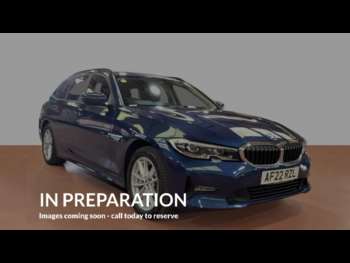 2022 - 330E Se Pro 5-Door