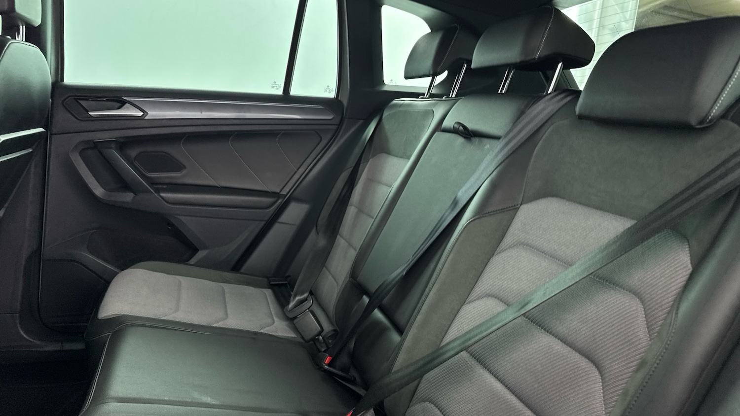 Used Volkswagen Tiguan 2019 for sale - 76057604: Photo 14