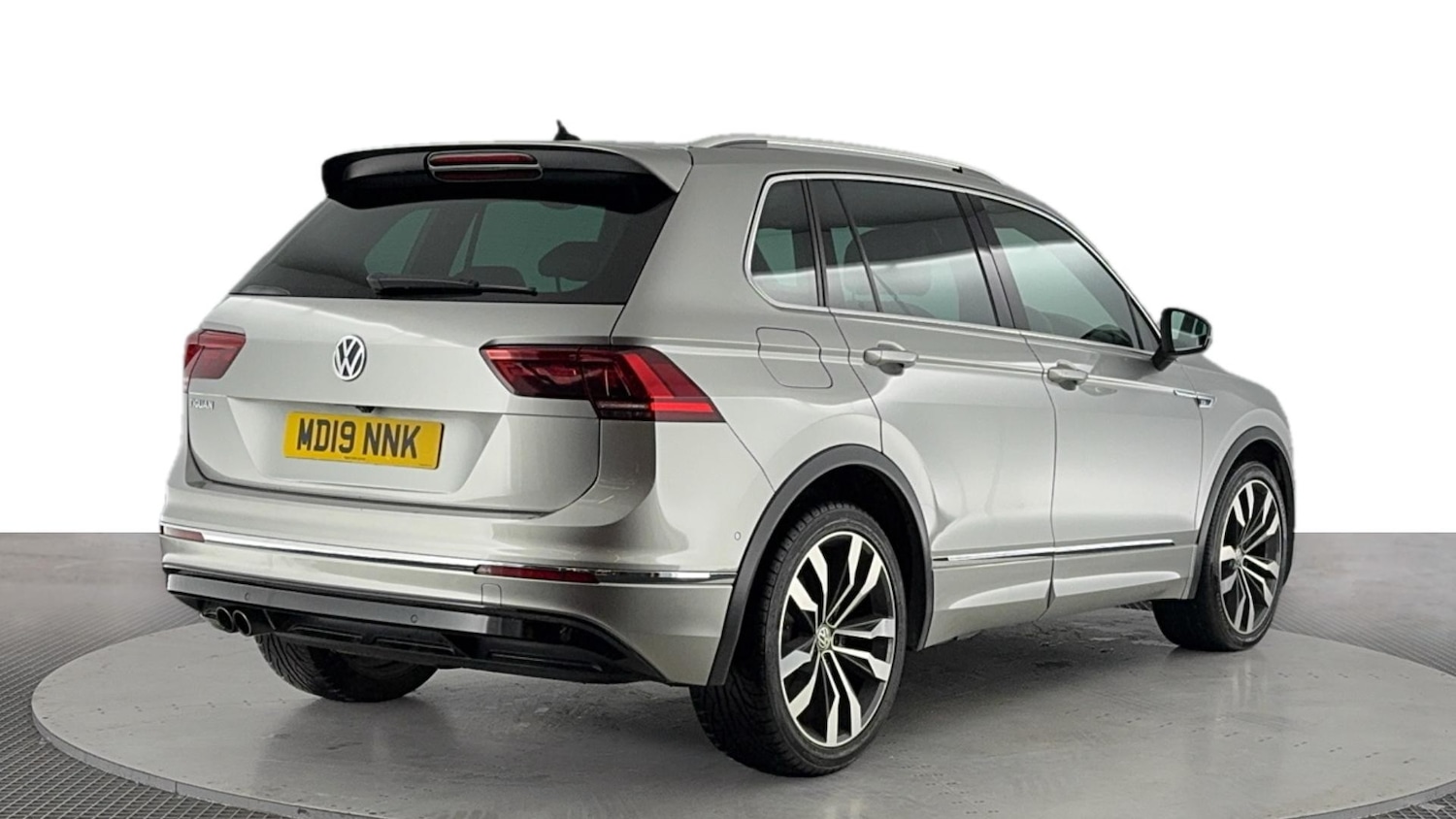 Used Volkswagen Tiguan 2019 for sale - 76057604: Photo 4