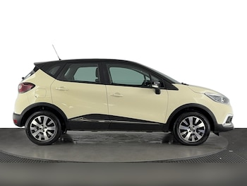 Used Renault Captur 2019 for sale - 75561091: Photo