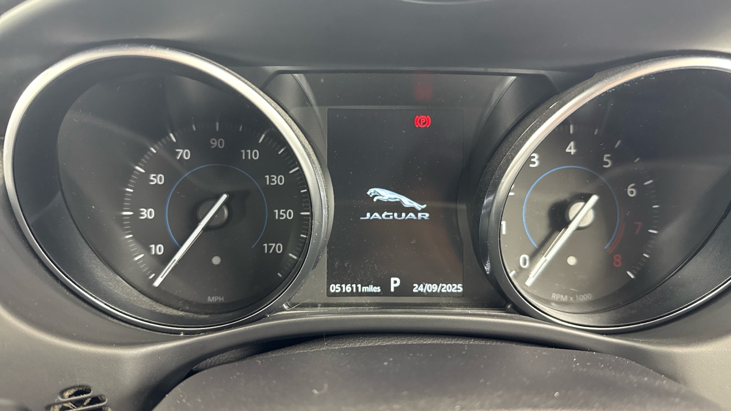 Used Jaguar XE 2018 for sale - 76102643: Photo 13