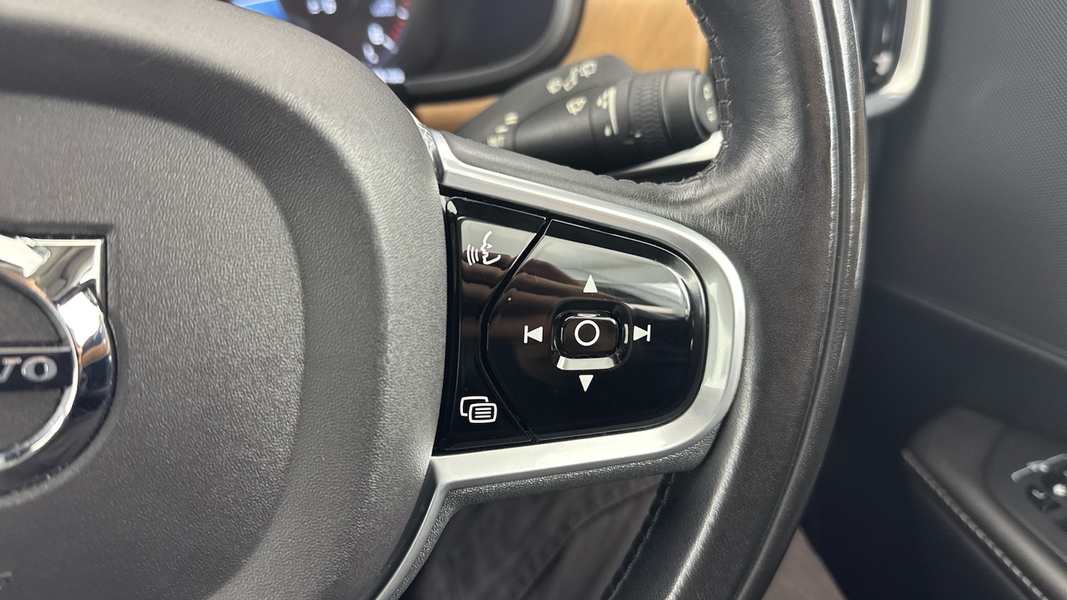 Used Volvo V90 2017 for sale - 76040381: Photo 21