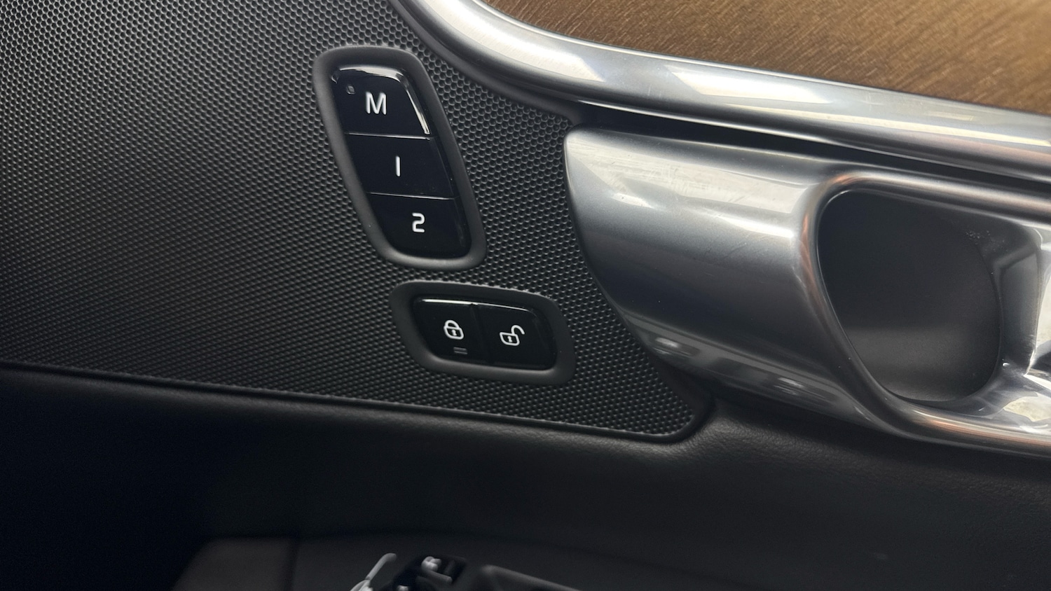 Used Volvo V90 2017 for sale - 76040381: Photo 23